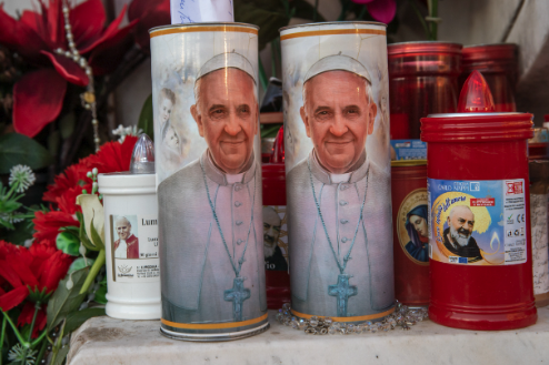 El papa Francisco ha fallecido. ¿Qué pasa ahora? 